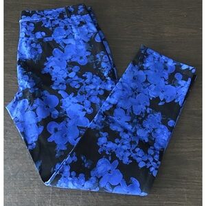NWOT Banana Republic Women’s Sloan Ankle Pants.  Royal Blue print/black. Pretty!